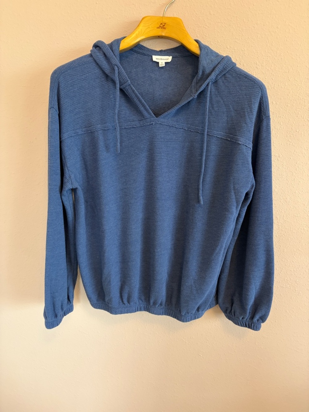 Westbound Blue 100% cotton Pullover Size M